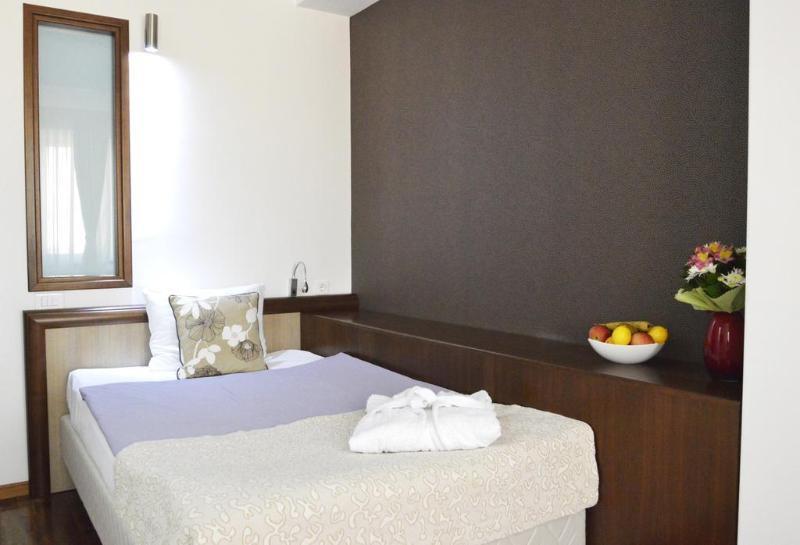 City5 Rooms & Suites By Lsa Üsküp Dış mekan fotoğraf