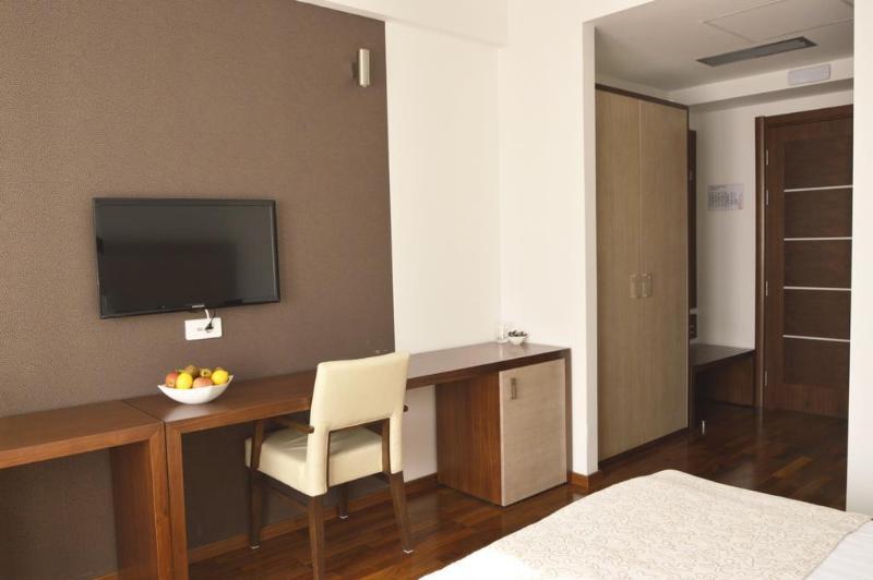 City5 Rooms & Suites By Lsa Üsküp Dış mekan fotoğraf