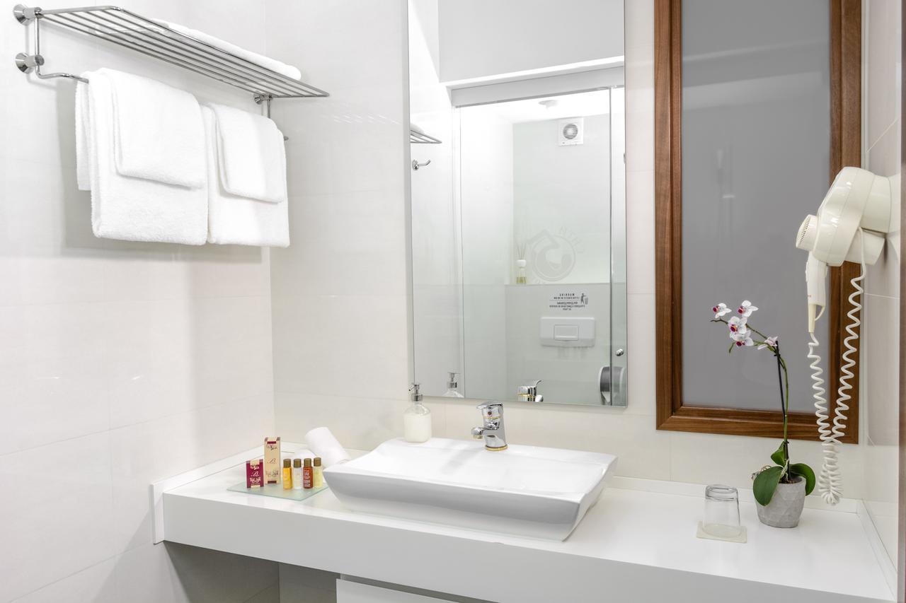 City5 Rooms & Suites By Lsa Üsküp Dış mekan fotoğraf